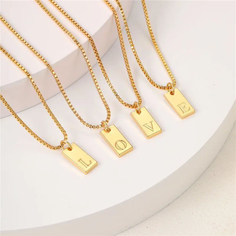 Modyle 2024 Dainty Heart Initial Necklace – Gold-Tone Name Choker Pendant for Women
