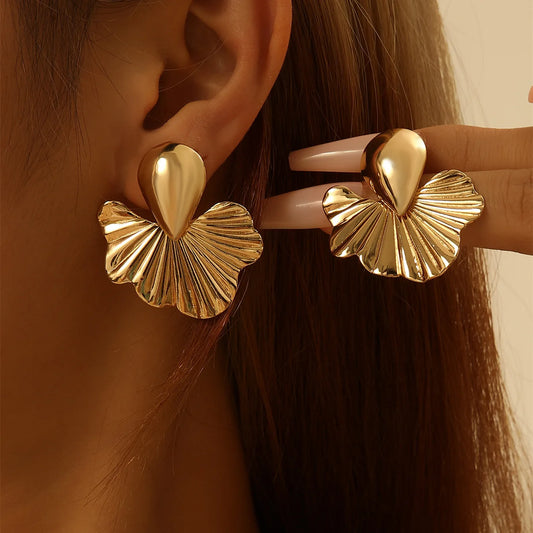 KMVEXO 2024 Punk Vintage Geometric Stud Earrings – Apricot Leaf-Inspired Trendy Ear Accessories for Women